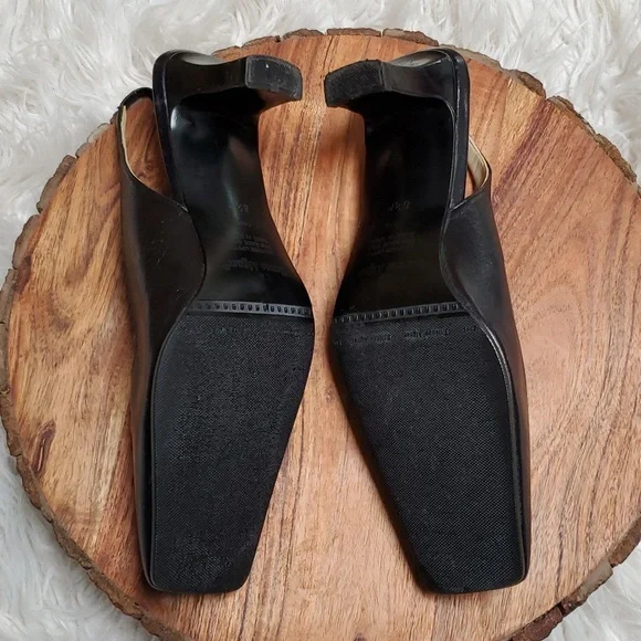 Etienne Aigner Black Leather Slingbacks Heels Size 8.5 M - Picture 7 of 8